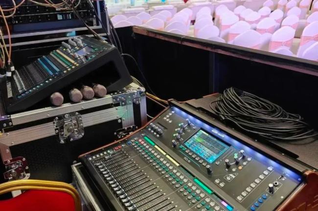 2023Ļ̳Ļʢ׿ЯAllen&Heath̨AudixͲĻ